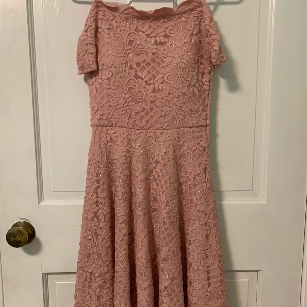 JUNIORS Rose Hi-Low dress size 3